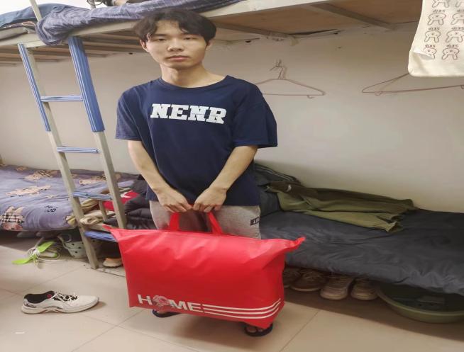 说明: de1e8d724e160782321b25588c6cac8 说明: de1e8d724e160782321b25588c6cac8