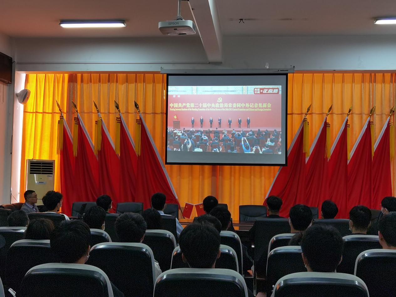 说明: 5840d27f8510cac79f867001f948379 说明: 5840d27f8510cac79f867001f948379