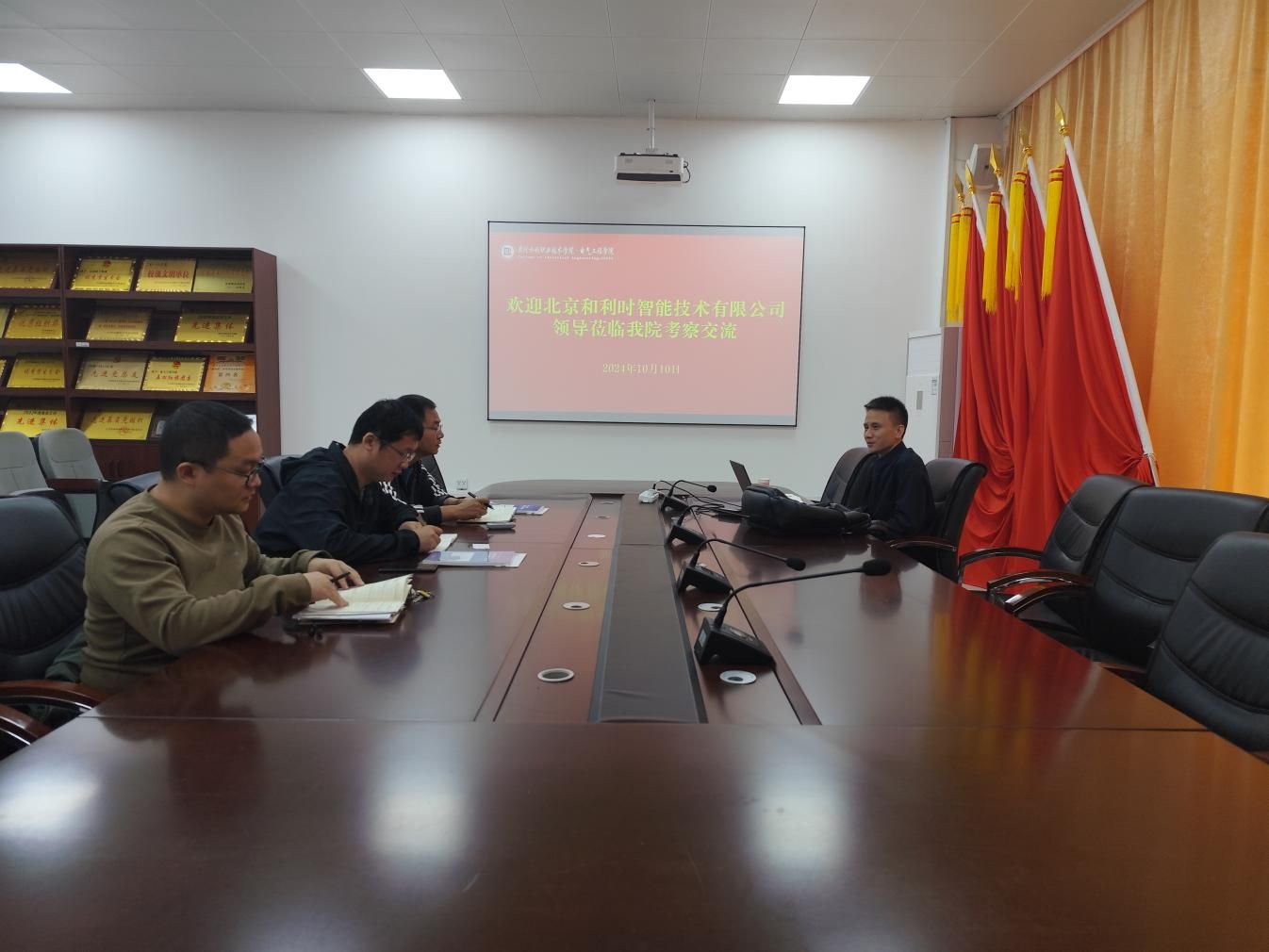 说明: cd43093bbca31e66295119b5a3035bd 说明: cd43093bbca31e66295119b5a3035bd