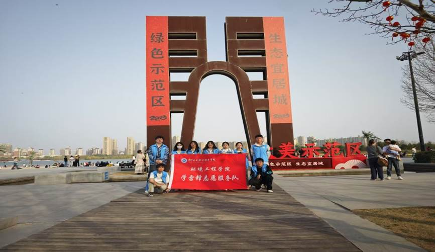 建筑的摆设布局AI 生成的内容可能不正确。