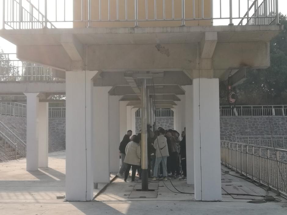 说明: 649e9f2f0c026a7f975f39f5df86448